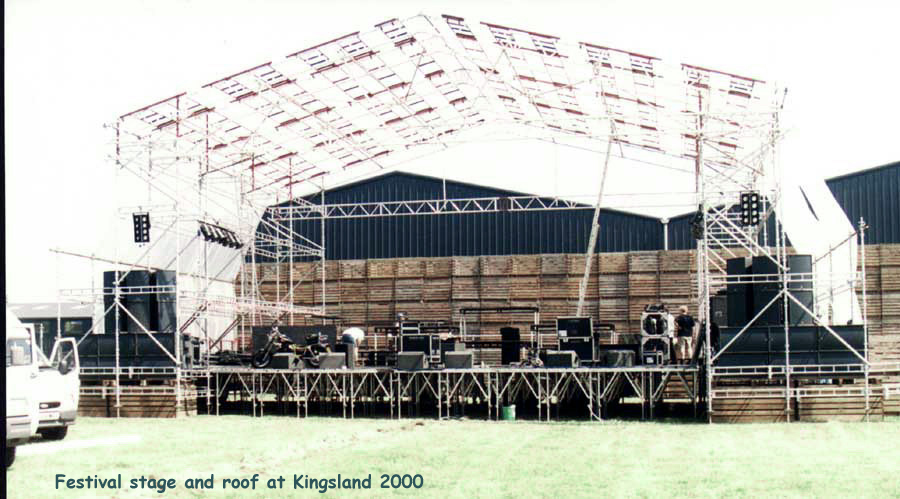 Kingsland Millennium Stage under construction